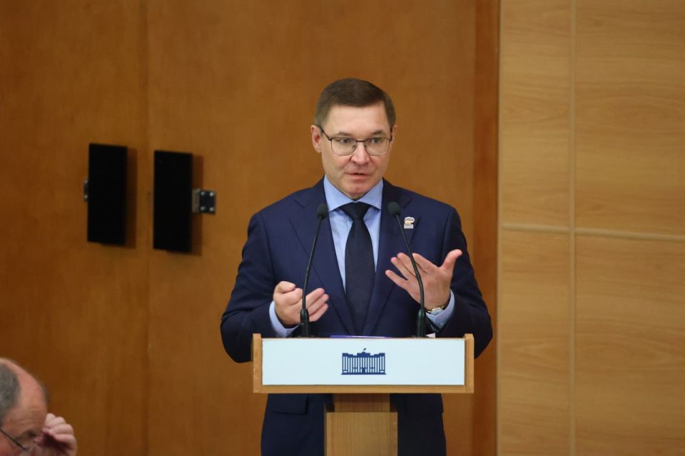 «Единая Россия» подвела итоги работы фракции в весеннюю сессию «Единая Россия» подвела итоги работы фракции в весеннюю сессию