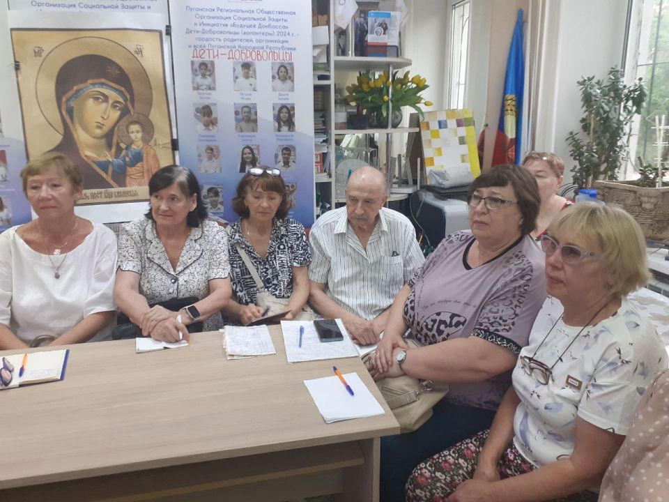 «Цифровая Россия»: Для старшего поколения провели урок цифровой грамотности «Цифровая Россия»: Для старшего поколения провели урок цифровой грамотности