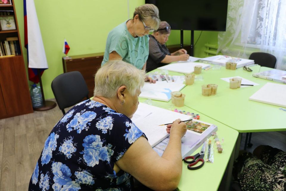 Пост Станично-Луганского Центра "Большая семья" Пост Станично-Луганского Центра "Большая семья"