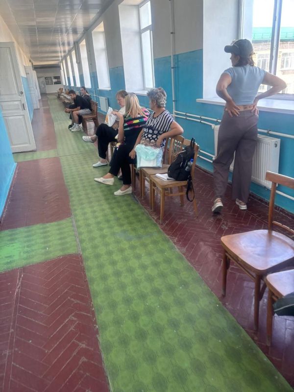 Республиканские специалисты провели прием пациентов в рамках программы «Выездная поликлиника» Республиканские специалисты провели прием пациентов в рамках программы «Выездная поликлиника»