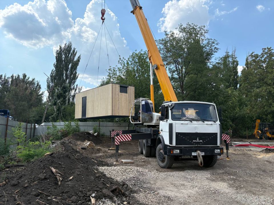 Продолжаются работы в парковой зоне между 2-м и 3-м микрорайонами, победившей в IX Всероссийском конкурсе проектов комфортной городской среды Федерального проекта «Формирование комфортной городской среды» Национального... Продолжаются работы в парковой зоне между 2-м и 3-м микрорайонами, победившей в IX Всероссийском конкурсе проектов комфортной городской среды Федерального проекта «Формирование комфортной городской среды» Национального...