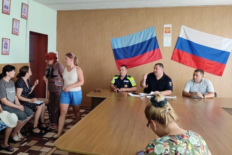 Как не попадаться на уловки аферистов изучали в селе Матвеевка Как не попадаться на уловки аферистов изучали в селе Матвеевка