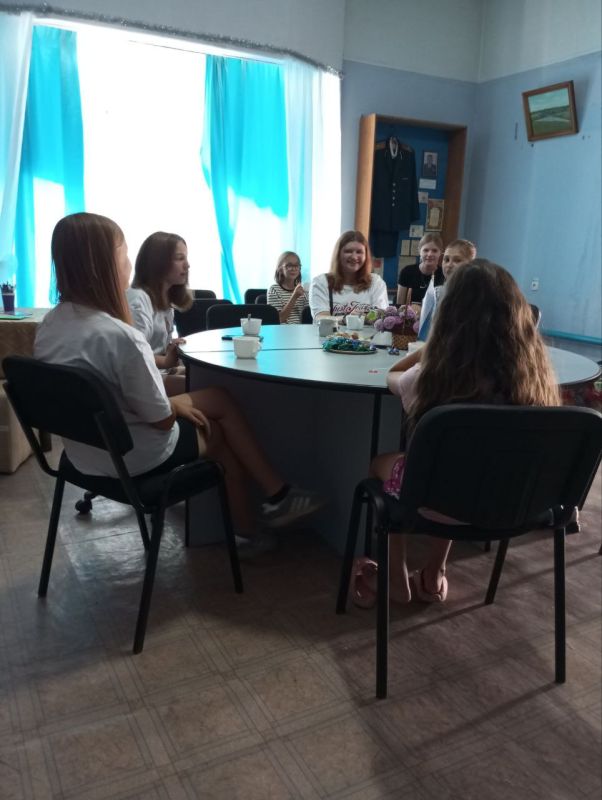 В Белокуракинском музее состоялась интеллектуально – познавательная игра «Русь крещённая, Русь православная» В Белокуракинском музее состоялась интеллектуально – познавательная игра «Русь крещённая, Русь православная»
