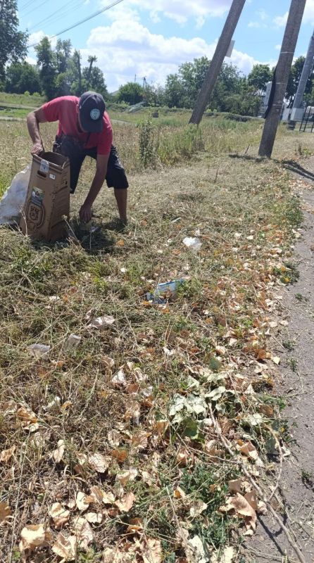 В Ровеньках коммунальные службы трудятся на благо жителей В Ровеньках коммунальные службы трудятся на благо жителей