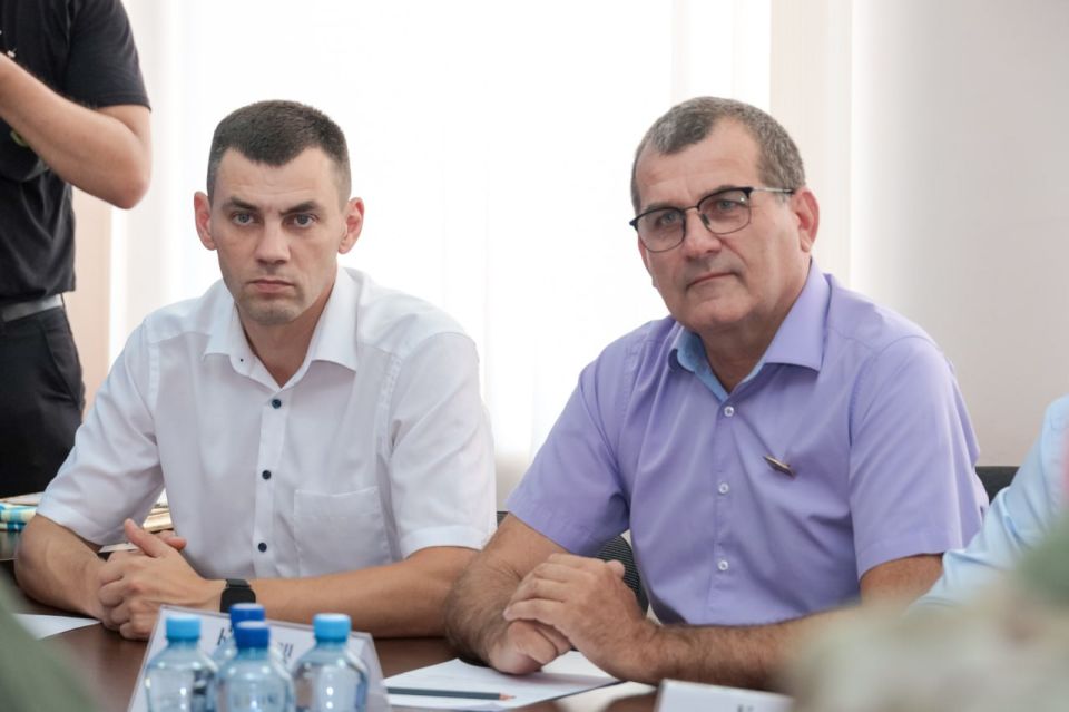 В Народном Совете состоялась встреча с делегацией Законодательного Собрания Санкт-Петербурга В Народном Совете состоялась встреча с делегацией Законодательного Собрания Санкт-Петербурга