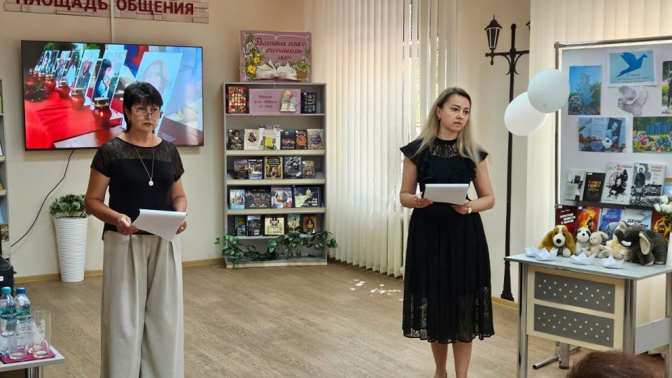 Светлана Гребенькова: Скорбим о погибших детях Донбасса Светлана Гребенькова: Скорбим о погибших детях Донбасса