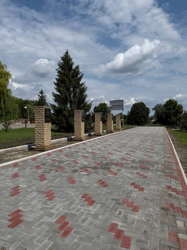 В Беловодске в рамках нацпроекта благоустраивают 2 общественных пространства В Беловодске в рамках нацпроекта благоустраивают 2 общественных пространства