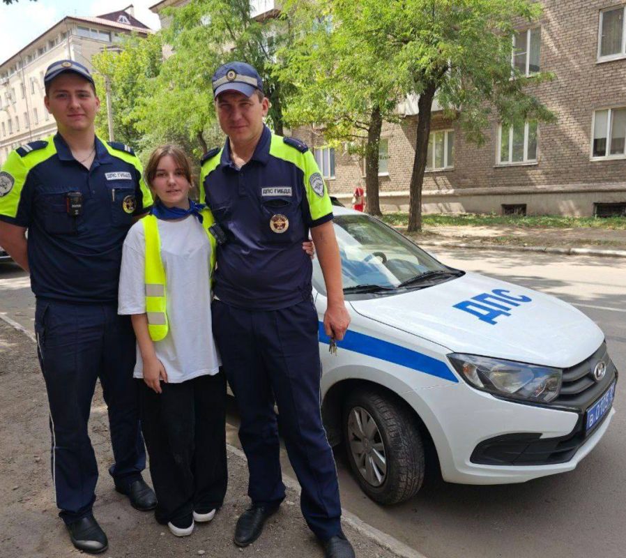 От теории к практике: юные инспекторы Алчевска заглянули в мир ГАИ