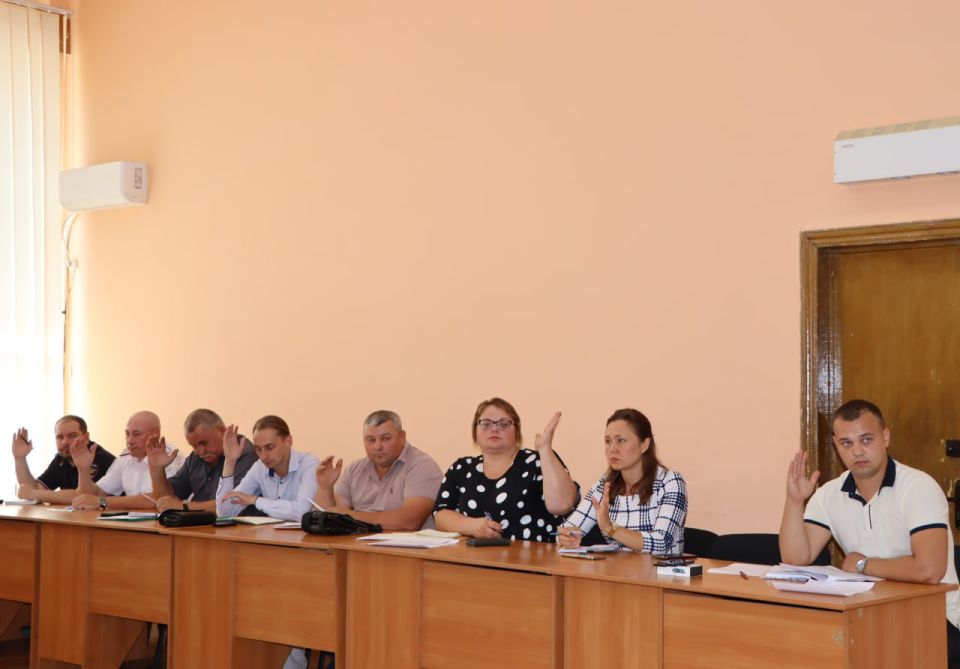 Евгений Бондарь: В период действия особого противопожарного режима не только внимательно следим за текущей ситуацией, но и вносим необходимые изменения Евгений Бондарь: В период действия особого противопожарного режима не только внимательно следим за текущей ситуацией, но и вносим необходимые изменения