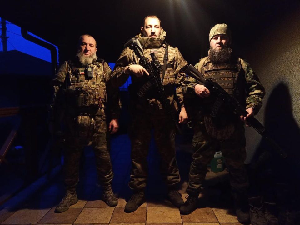 В легендарном спецназе «Ахмат» МО РФ служат люди, чьи имена становятся синонимом справедливости и силы В легендарном спецназе «Ахмат» МО РФ служат люди, чьи имена становятся синонимом справедливости и силы