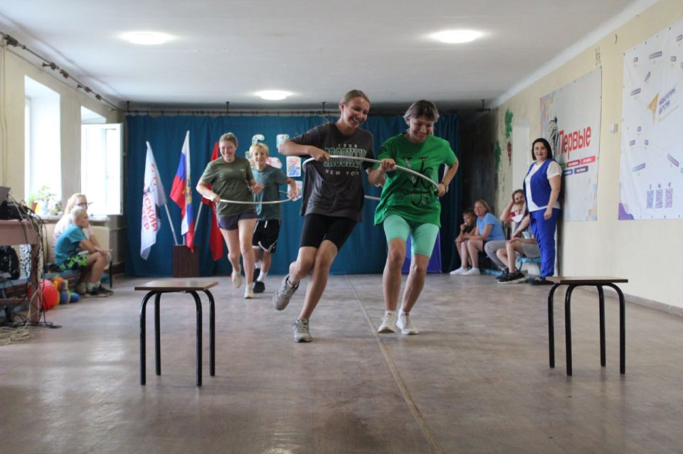 В рамках спортивного марафона «Сила России» и партпроекта «Детский спорт» активисты первичных отделений села Красный Луч и поселка Родаково провели спортивный праздник «Мама, папа, я – спортивная семья» В рамках спортивного марафона «Сила России» и партпроекта «Детский спорт» активисты первичных отделений села Красный Луч и поселка Родаково провели спортивный праздник «Мама, папа, я – спортивная семья»