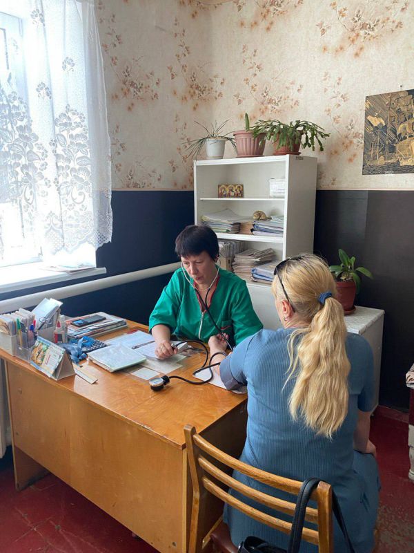 Специалисты Перевальской ЦРМБ активно борятся с гипертонией в рамках нацпроекта "Продолжительная и активная жизнь": за неделю осмотрено более 350 жителей Специалисты Перевальской ЦРМБ активно борятся с гипертонией в рамках нацпроекта "Продолжительная и активная жизнь": за неделю осмотрено более 350 жителей