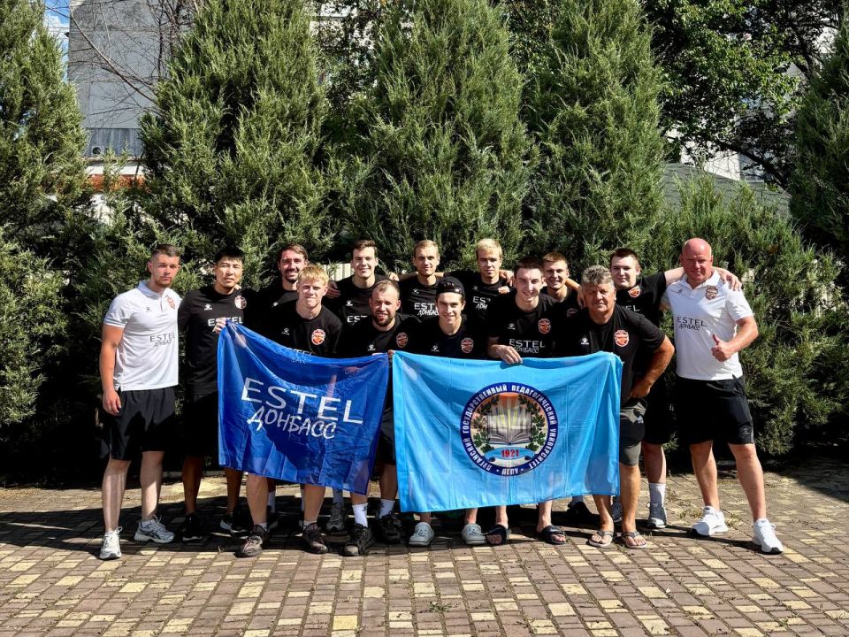 Поехали!. «Далевец» — «Буревестник» Поехали!. «Далевец» — «Буревестник»
