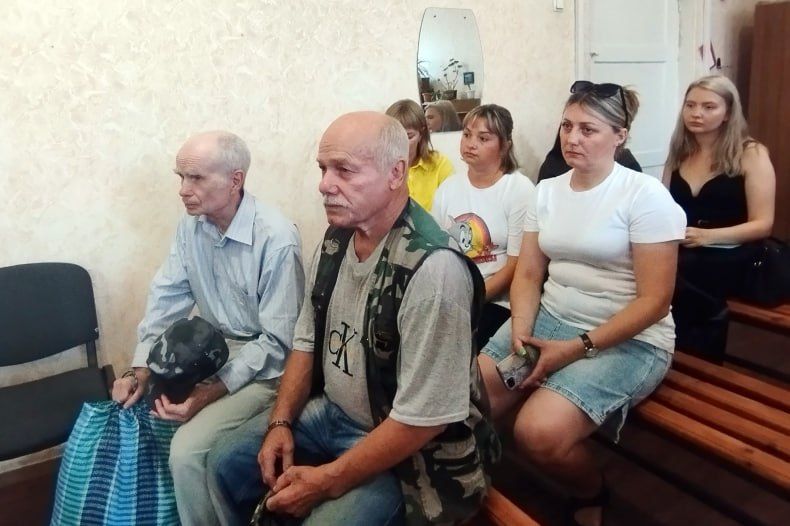 В пгт Калининский прошла встреча жителей с представителями ПСБ В пгт Калининский прошла встреча жителей с представителями ПСБ