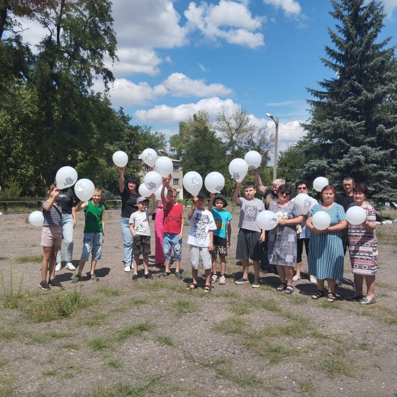В рамках Дня памяти детей - жертв войны в Донбассе, в клубе пгт В рамках Дня памяти детей - жертв войны в Донбассе, в клубе пгт