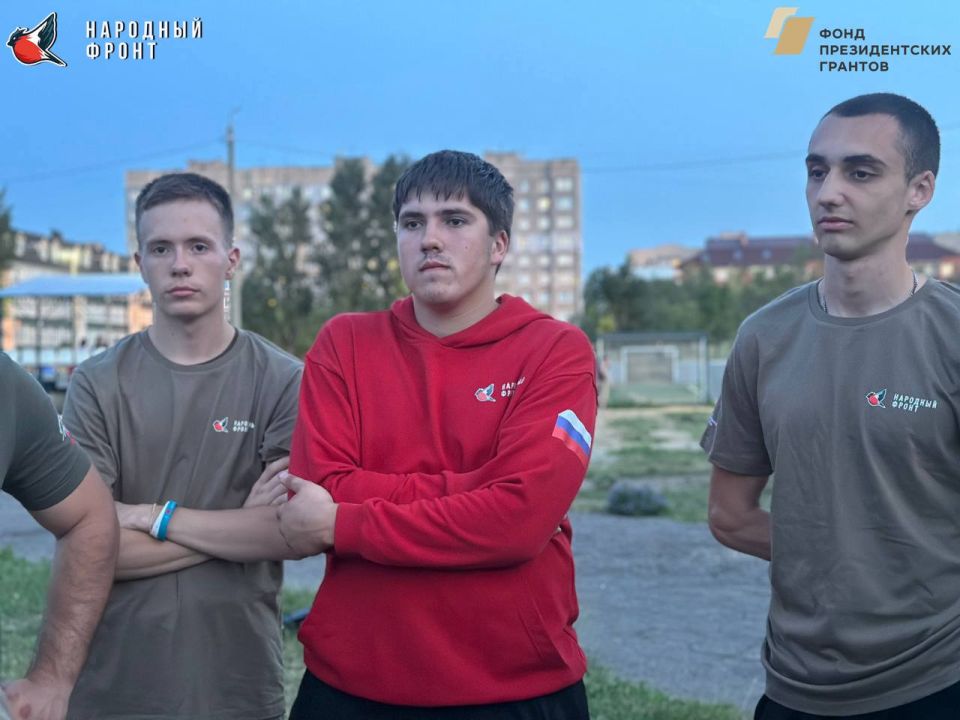На днях координатор Молодёжки НФ ЛНР посетил Алчевск для встречи с активом! На днях координатор Молодёжки НФ ЛНР посетил Алчевск для встречи с активом!
