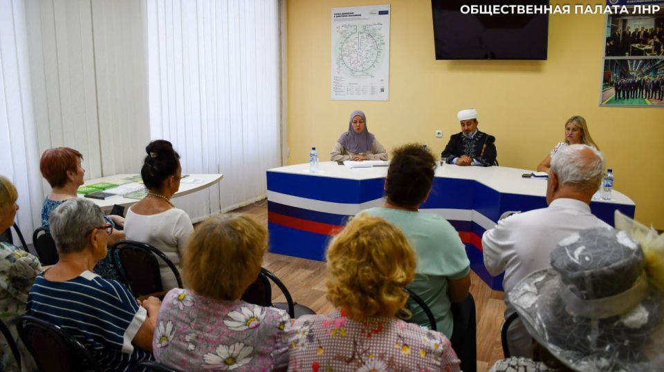 Единство наций и конфессий — залог общей победы! Единство наций и конфессий — залог общей победы!