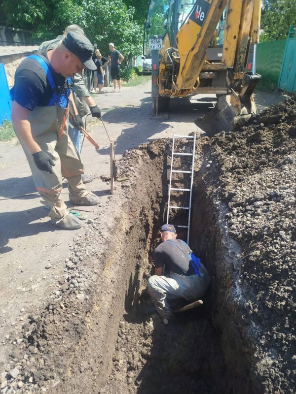 Ульяновские коммунальщики восстановили водоснабжение в Лутугинском муниципальном округе Ульяновские коммунальщики восстановили водоснабжение в Лутугинском муниципальном округе
