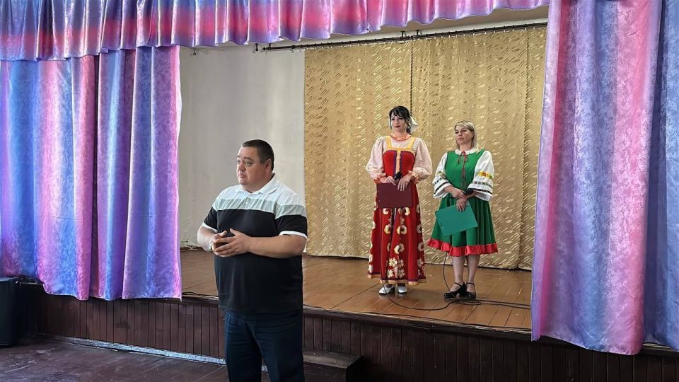 Андрей Рубанцов: Сегодня, в рамках рабочей поездки, посетил сельский клуб в селе Платоновка Андрей Рубанцов: Сегодня, в рамках рабочей поездки, посетил сельский клуб в селе Платоновка
