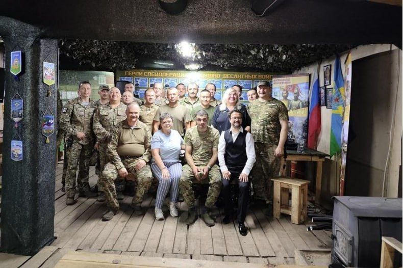 Агитбригада «Всё для Победы!» выступила в ЛНР Агитбригада «Всё для Победы!» выступила в ЛНР