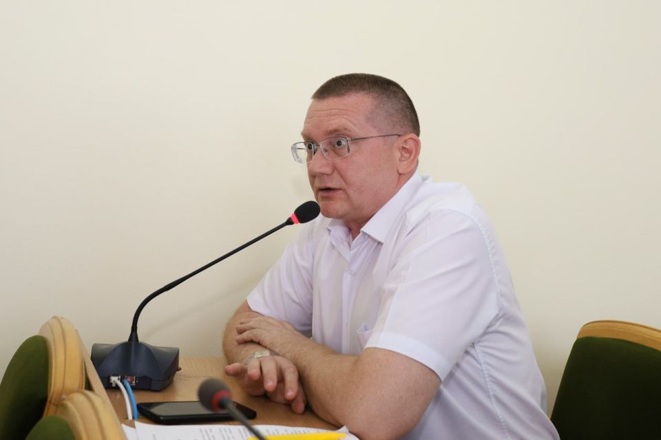 Депутаты обсудили с Наталией Пащенко реализацию государственной политики в сфере здравоохранения Депутаты обсудили с Наталией Пащенко реализацию государственной политики в сфере здравоохранения