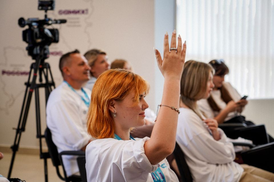 Хорошие истории не заканчиваются, а перерастают во что-то большее Хорошие истории не заканчиваются, а перерастают во что-то большее