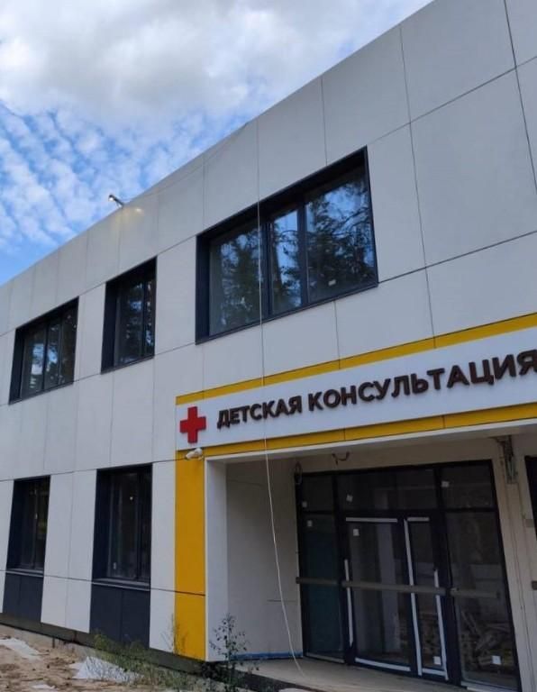 Тамбовские строители завершают восстановление детского отделения Новоайдарской больницы Тамбовские строители завершают восстановление детского отделения Новоайдарской больницы