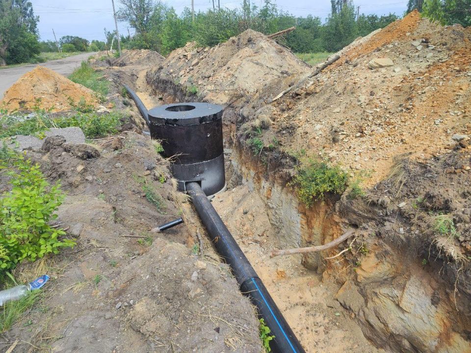 Завершились работы на водопроводе «ЖБИ-БИК-11» в Брянке Завершились работы на водопроводе «ЖБИ-БИК-11» в Брянке