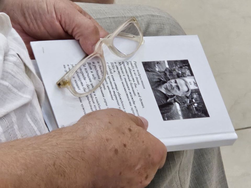 Ольга Бас: В День вспоминания любимых книг провела замечательную встречу с активом проекта "Старшее поколение" Ольга Бас: В День вспоминания любимых книг провела замечательную встречу с активом проекта "Старшее поколение"