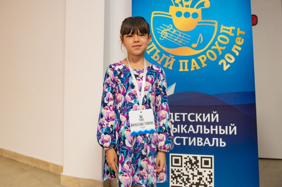 Юные стахановчане представляют город на фестивале «Белый пароход» Юные стахановчане представляют город на фестивале «Белый пароход»