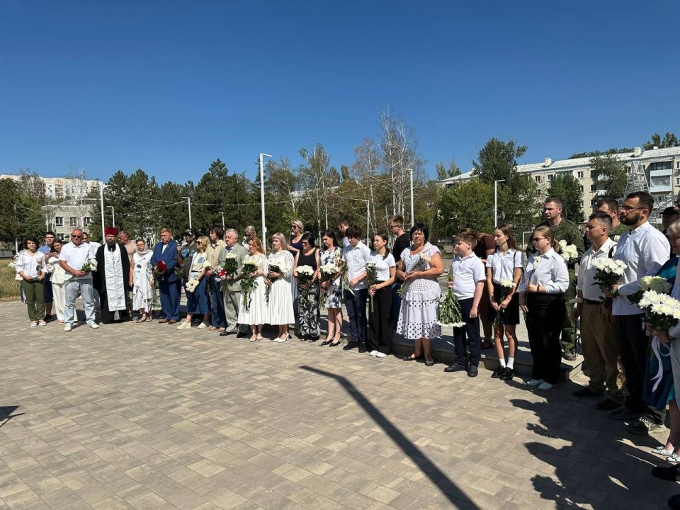 Инна Швенк: МИТИНГ-РЕКВИЕМ В ПАМЯТЬ О ДЕТЯХ- ЖЕРТВАХ ВОЙНЫ В ДОНБАССЕ Инна Швенк: МИТИНГ-РЕКВИЕМ В ПАМЯТЬ О ДЕТЯХ- ЖЕРТВАХ ВОЙНЫ В ДОНБАССЕ