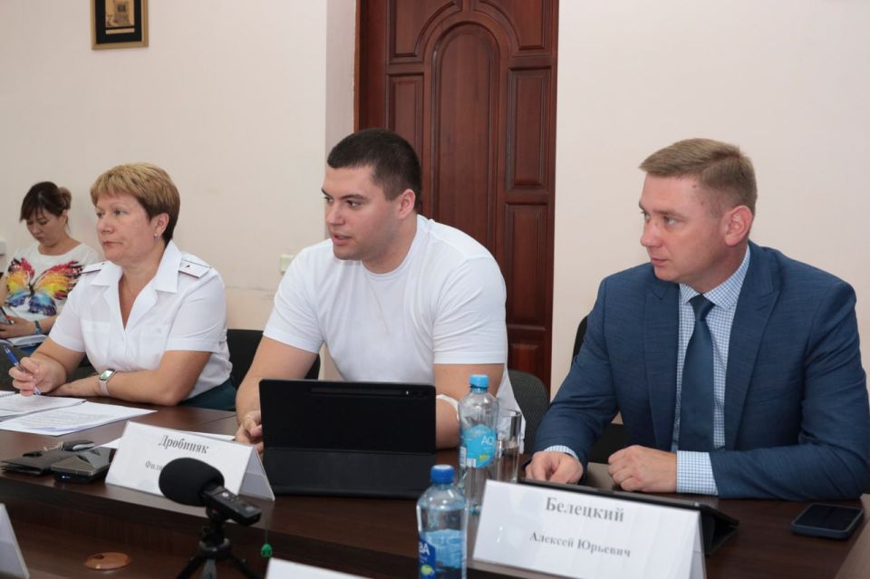 В Народном Совете обсудили меры поддержки малого и среднего бизнеса В Народном Совете обсудили меры поддержки малого и среднего бизнеса