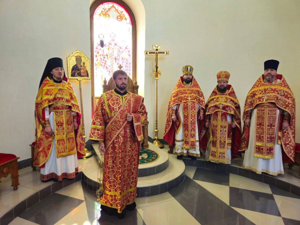 30 июля, в праздник Святогорской иконы Пресвятой Богородицы и день памяти св. вмч. Марины, по благословения и приглашению наместника Вознесенского мужского монастыря архим 30 июля, в праздник Святогорской иконы Пресвятой Богородицы и день памяти св. вмч. Марины, по благословения и приглашению наместника Вознесенского мужского монастыря архим