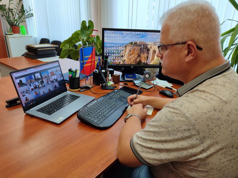 Константин Бутримов: Федеральное совещание по Национальной премии «Человек труда»: Дан старт региональному этапу Константин Бутримов: Федеральное совещание по Национальной премии «Человек труда»: Дан старт региональному этапу