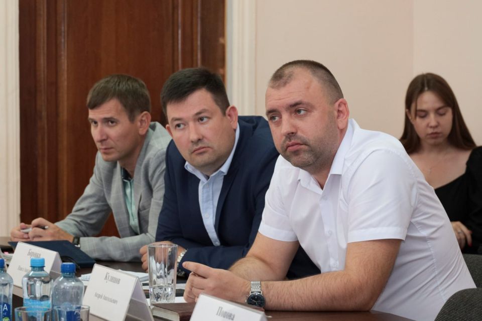 В Народном Совете обсудили меры поддержки малого и среднего бизнеса В Народном Совете обсудили меры поддержки малого и среднего бизнеса