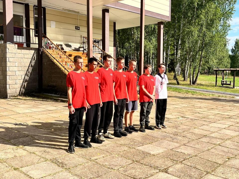 В Уфе в УУНиТ завершилась Четвертая «Университетская смена» для школьников из ЛНР В Уфе в УУНиТ завершилась Четвертая «Университетская смена» для школьников из ЛНР