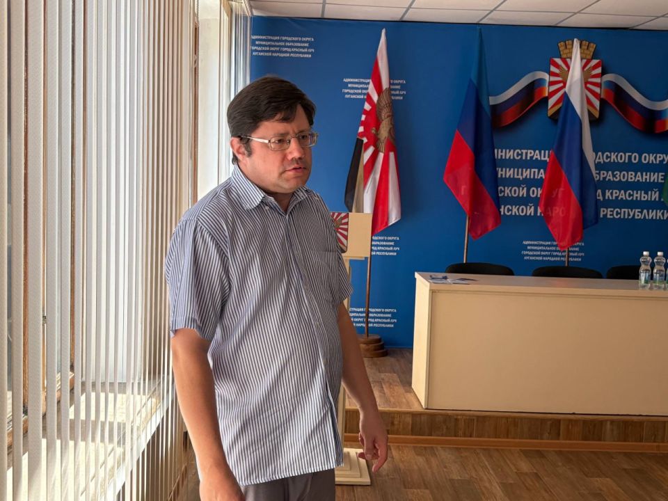В Красном Луче состоялась продуктивная встреча представителей АНО "Ресурсный центр поддержки некоммерческих организаций Воронежской области", некоммерческих организаций Воронежской области с активистами местных НКО и... В Красном Луче состоялась продуктивная встреча представителей АНО "Ресурсный центр поддержки некоммерческих организаций Воронежской области", некоммерческих организаций Воронежской области с активистами местных НКО и...