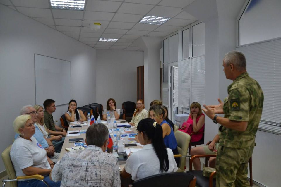 30 июля, на базе "Точки кипения - Луганск" прошло заседание Круглого стола 30 июля, на базе "Точки кипения - Луганск" прошло заседание Круглого стола