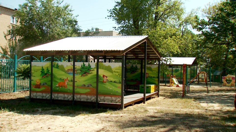 Строители тюменской компании «РЕМиСТР» завершили прокладку теплотрассы протяжённостью порядка 50 метров в детском саду «Акварель» Строители тюменской компании «РЕМиСТР» завершили прокладку теплотрассы протяжённостью порядка 50 метров в детском саду «Акварель»