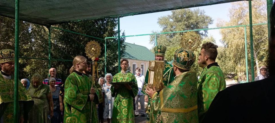 Сегодня состоялся престольный праздник в Свято-Серафимовском храме поселка Ольховое Сегодня состоялся престольный праздник в Свято-Серафимовском храме поселка Ольховое