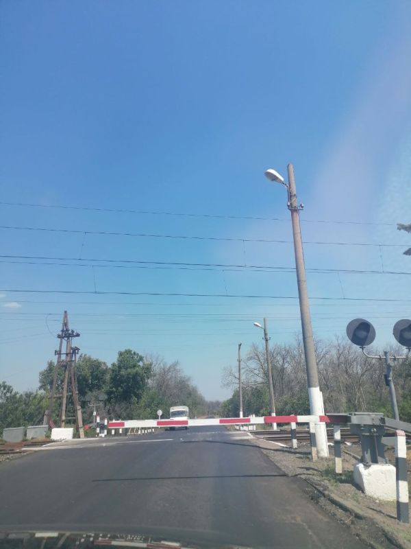 Сергей Цемкало: Вчера работал в своём депутатском округе в городе Александровск городского округа города Луганска Сергей Цемкало: Вчера работал в своём депутатском округе в городе Александровск городского округа города Луганска