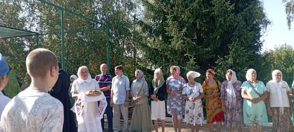 Сегодня состоялся престольный праздник в Свято-Серафимовском храме поселка Ольховое Сегодня состоялся престольный праздник в Свято-Серафимовском храме поселка Ольховое