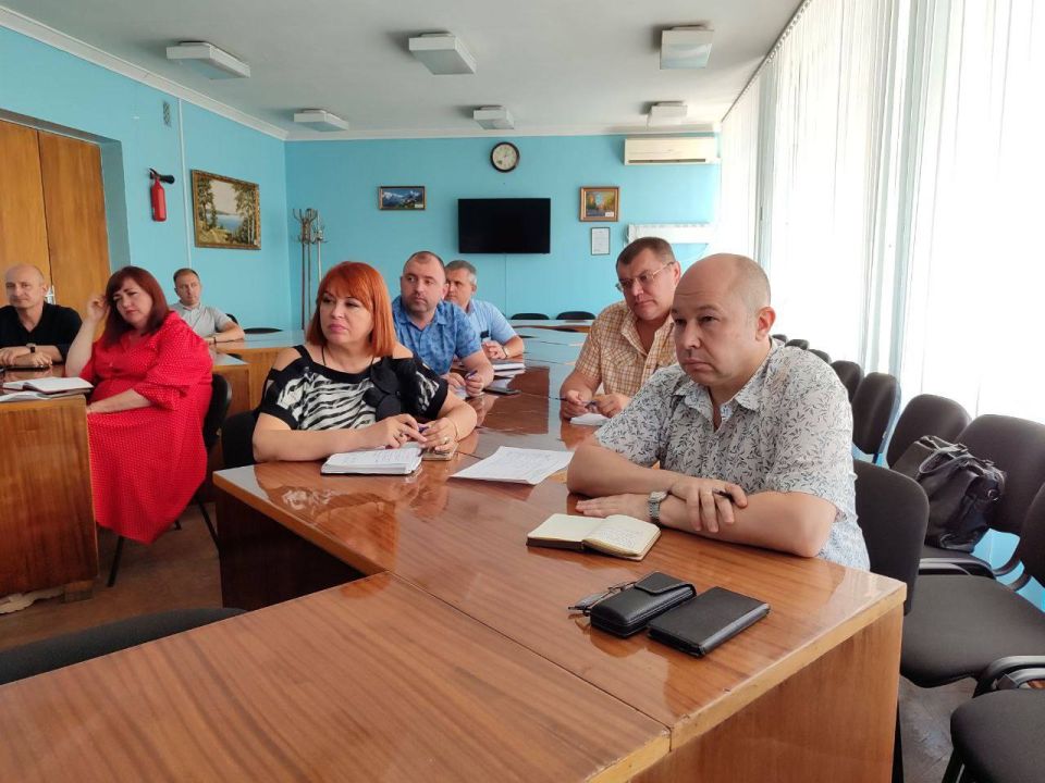 Замминистра труда принял участие в заседании оргкомитета Национальной премии «Человек труда» Замминистра труда принял участие в заседании оргкомитета Национальной премии «Человек труда»