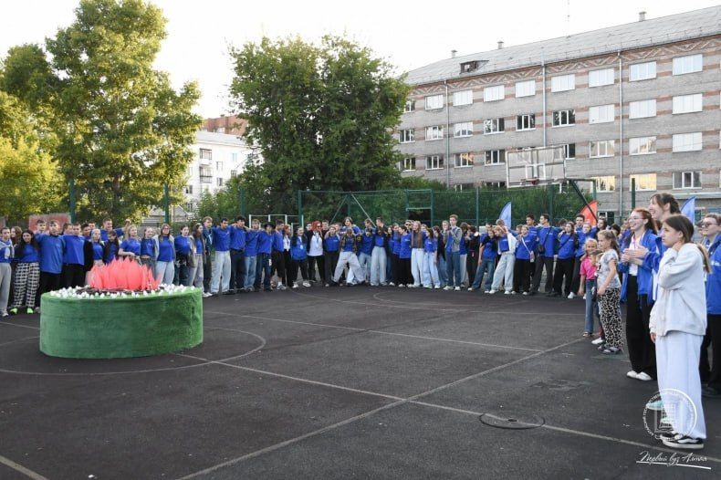 Юные свердловчане научились управлять дронами и узнали, чем питаются космонавты на орбите Юные свердловчане научились управлять дронами и узнали, чем питаются космонавты на орбите
