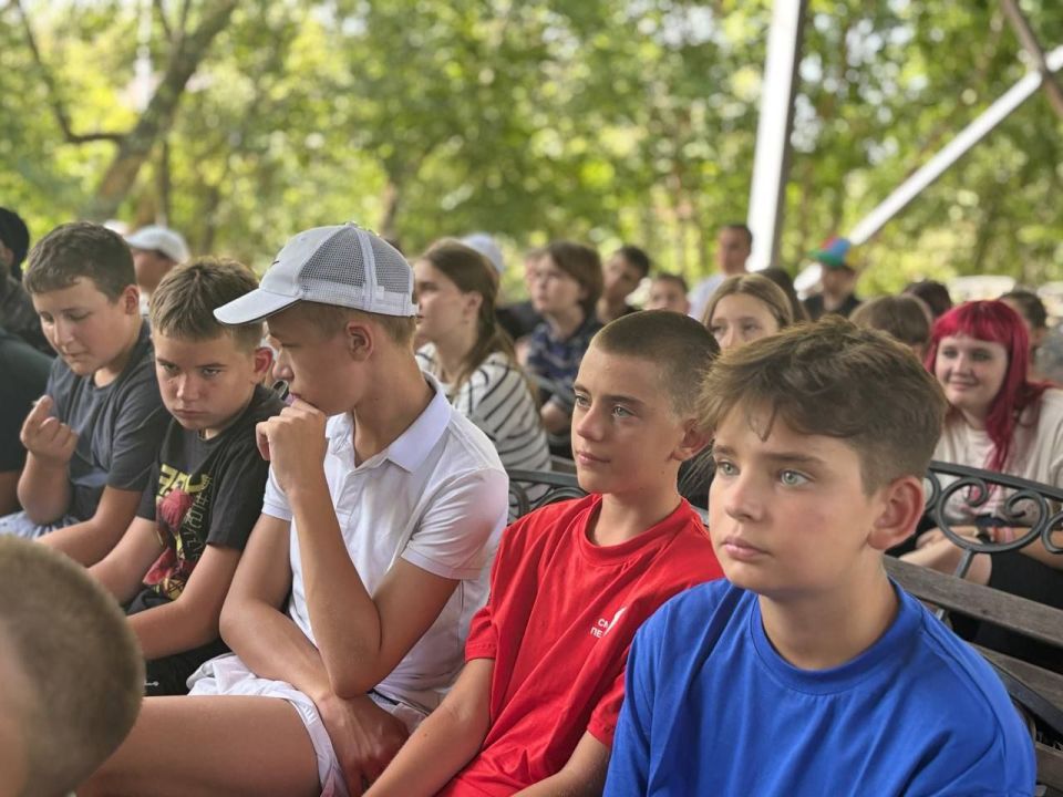 Продолжается отдых детей нашего округа в ОЦ "Орлёнок" Продолжается отдых детей нашего округа в ОЦ "Орлёнок"