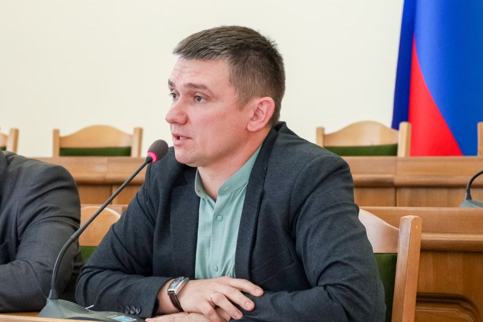 Константин Бутримов: Депутаты обсудили с Наталией Пащенко реализацию государственной политики в сфере здравоохранения Константин Бутримов: Депутаты обсудили с Наталией Пащенко реализацию государственной политики в сфере здравоохранения