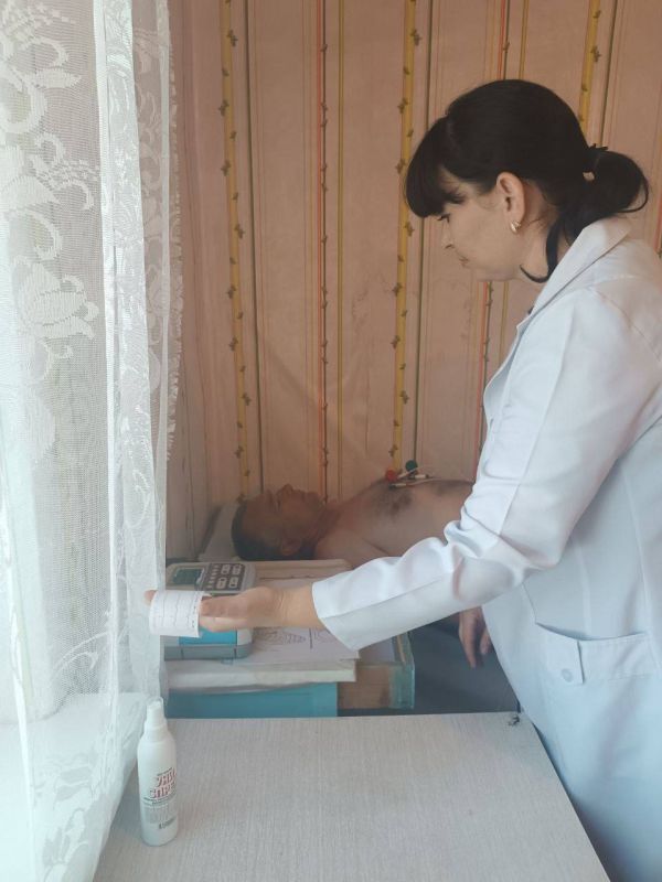 Специалисты из Свердловской городской больницы провели выездной прием в с.Матвеевка Специалисты из Свердловской городской больницы провели выездной прием в с.Матвеевка