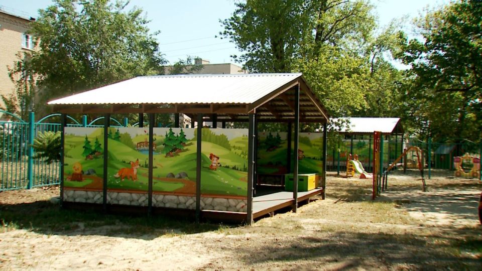 Строители тюменской компании «РЕМиСТР» завершили прокладку теплотрассы в детском саду «Акварель», протяжённостью порядка 50 метров Строители тюменской компании «РЕМиСТР» завершили прокладку теплотрассы в детском саду «Акварель», протяжённостью порядка 50 метров