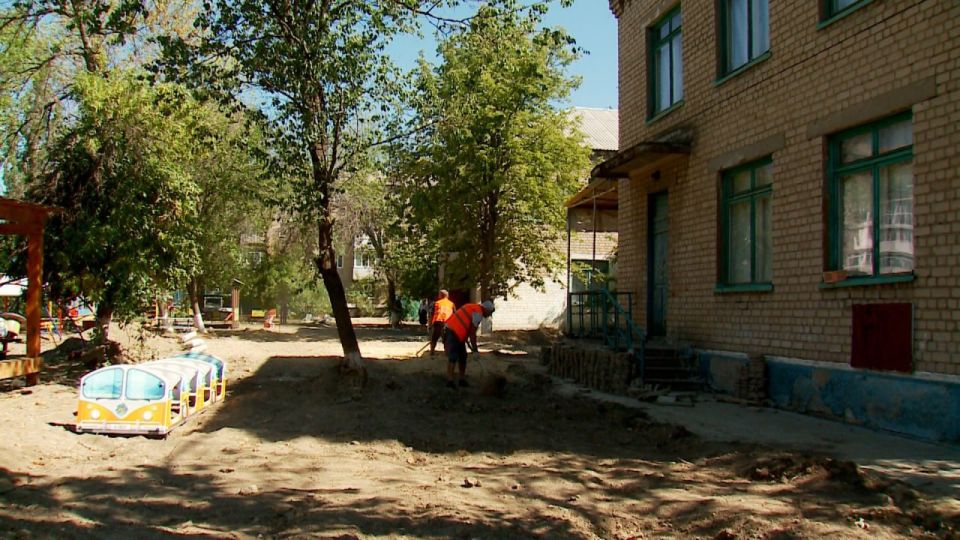 Строители тюменской компании «РЕМиСТР» завершили прокладку теплотрассы в детском саду «Акварель», протяжённостью порядка 50 метров Строители тюменской компании «РЕМиСТР» завершили прокладку теплотрассы в детском саду «Акварель», протяжённостью порядка 50 метров