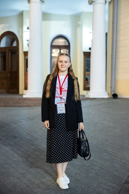 Выпускница МБУ ДО "Антрацитовская ДМШ" Тищук Валерия с 12 по 24 июля приняла участие в IV Школе-фестивале Леонида Лундстрема "Донбасский экспресс", который проходил в Москве Выпускница МБУ ДО "Антрацитовская ДМШ" Тищук Валерия с 12 по 24 июля приняла участие в IV Школе-фестивале Леонида Лундстрема "Донбасский экспресс", который проходил в Москве